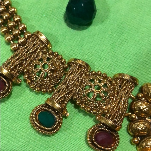 Necklace - Picture 6 of 7